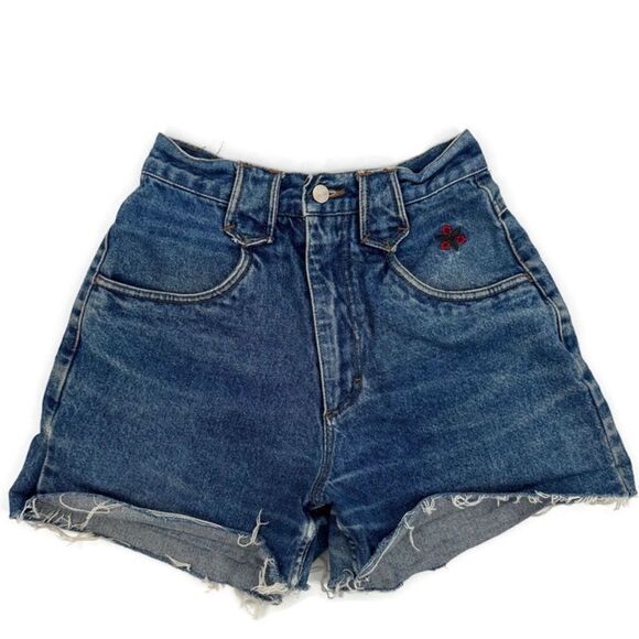 Vintage Cimarron Jean Shorts‎ with Embroidered Flowers Sz 30 (measures 26”) - Picture 1 of 7